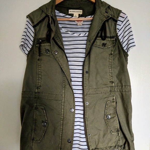 Striped Trapeze Tunic Top - Picture 3 of 4